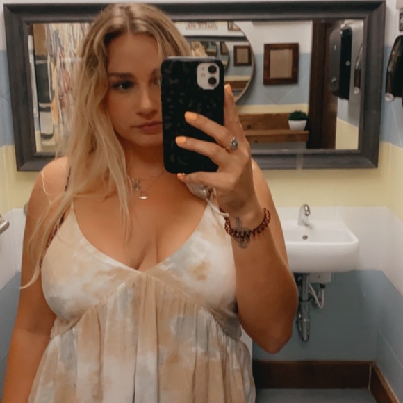 Meet your Posher, Ilana - Picture 1 of 1